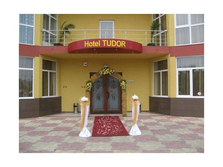Telemacos walk Allergy Hotel Tudor, Drobeta Turnu Severin Tel: 035240******