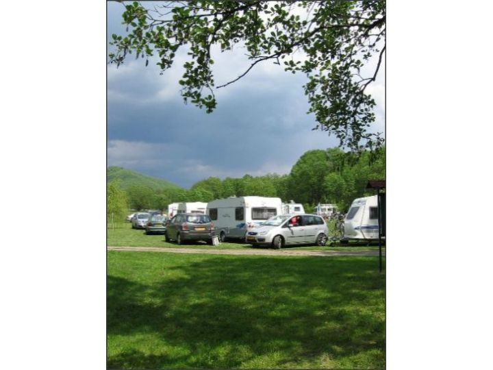 Campingul Mustang, Campu Cetatii - imaginea 