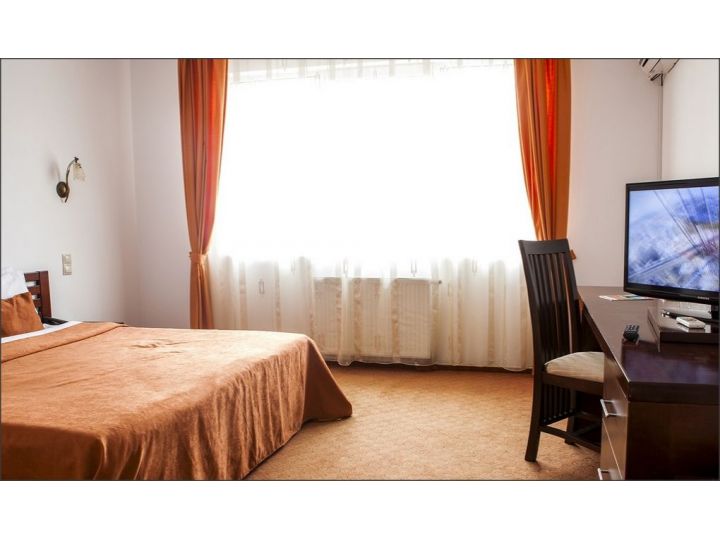 Hotel Laguna, Sancraiu De Mures - imaginea 
