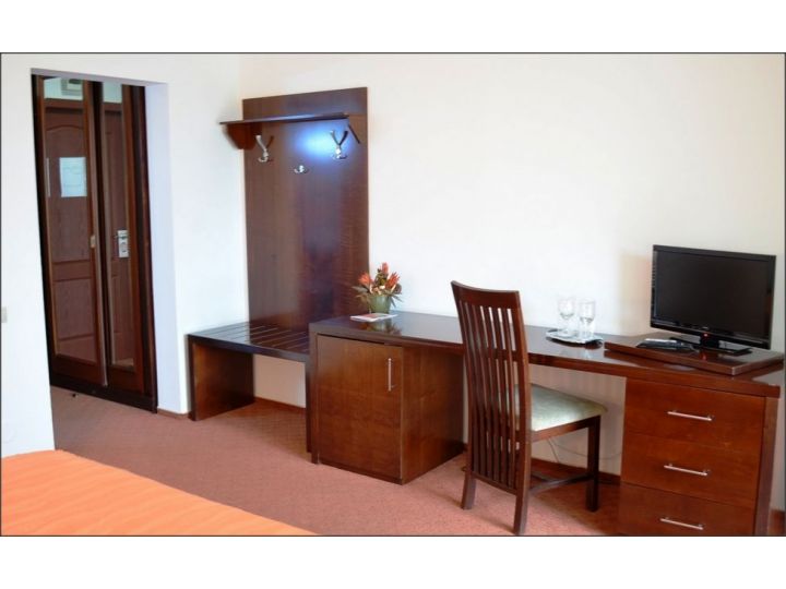 Hotel Laguna, Sancraiu De Mures - imaginea 