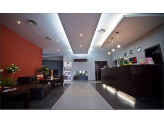 Hotel Concrete, Ungheni - 2