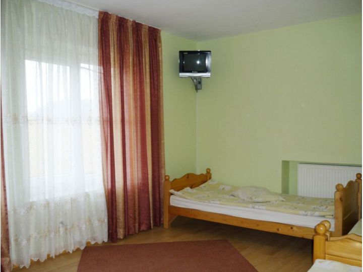 Hostel Chimina, Piatra Neamt - imaginea 