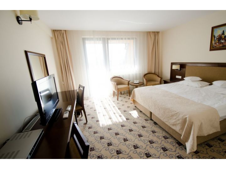 Hotel Mariko Inn, Roman - imaginea