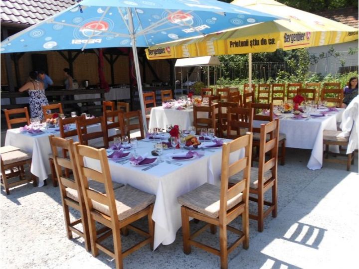 Pensiunea Gclub, Breaza - imaginea 