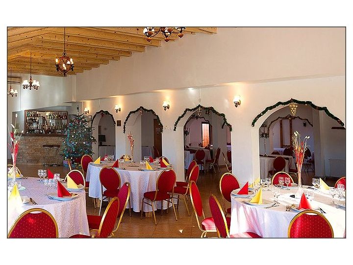 Motel Club Montana, Campina - imaginea 