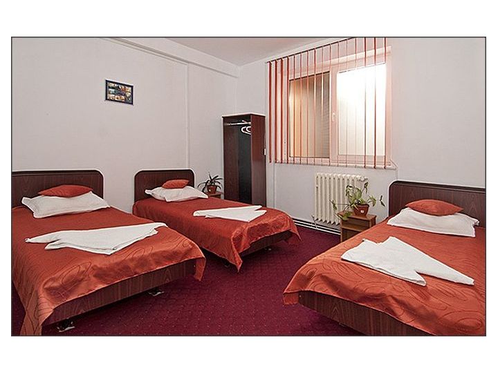 Motel Club Montana, Campina - imaginea 