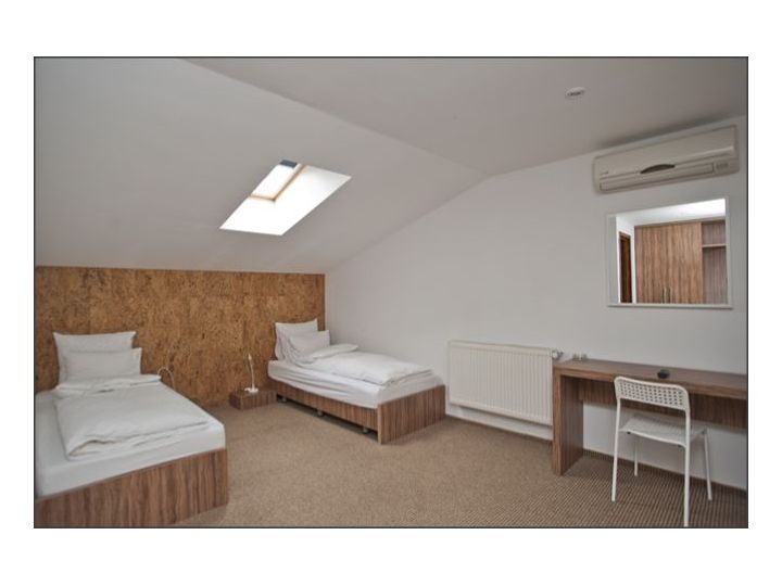 Hotel Oscar, Campina - imaginea 