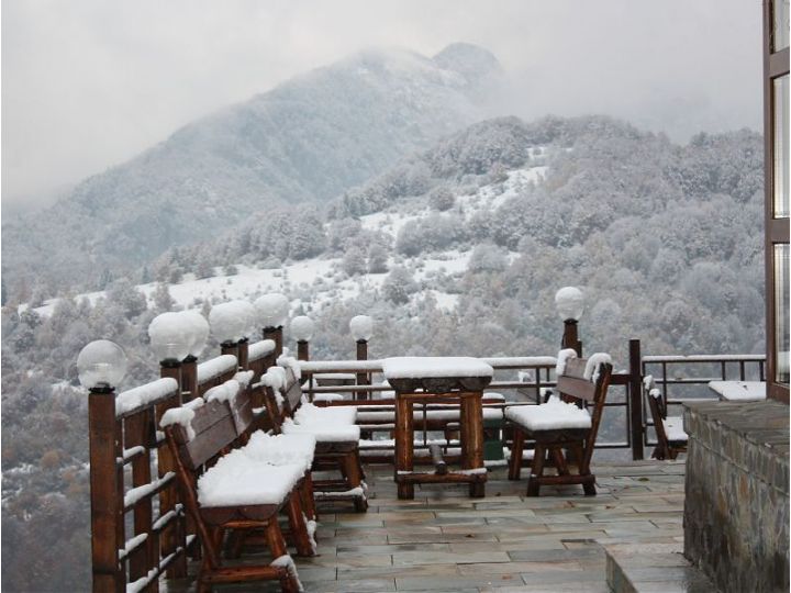 Hotel Piatra Craiului, Paraul Rece - imaginea 