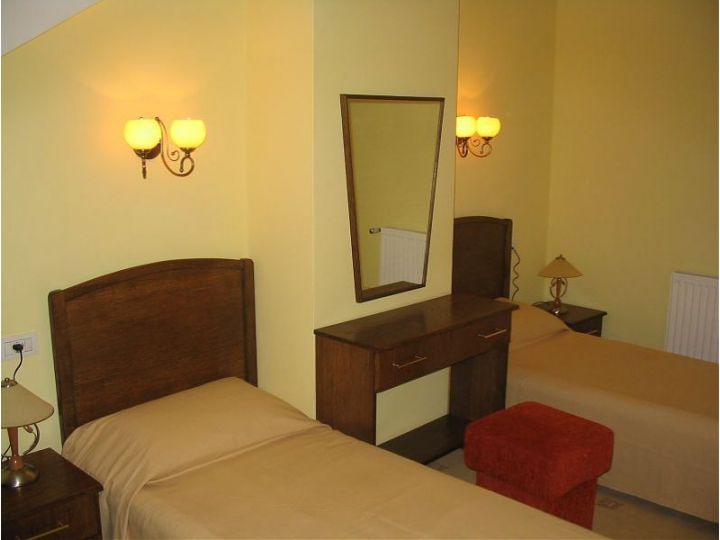 Hotel Piatra Craiului, Paraul Rece - imaginea 