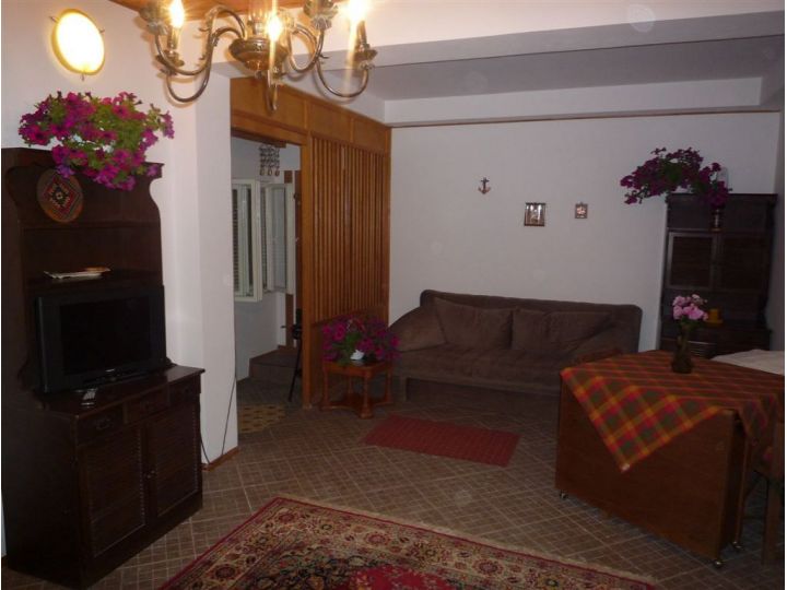 Vila Alba Ca Zapada, Sinaia - imaginea 