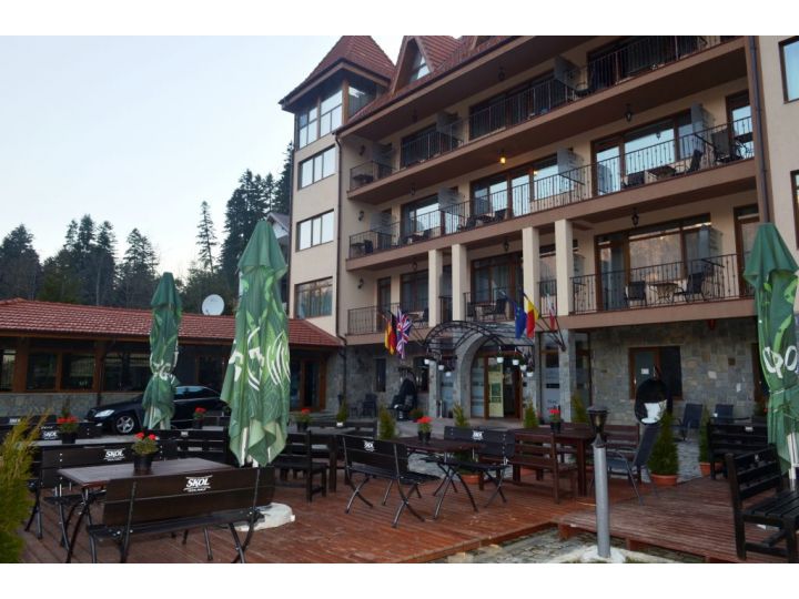 Hotel Cumpatu, Sinaia - imaginea 