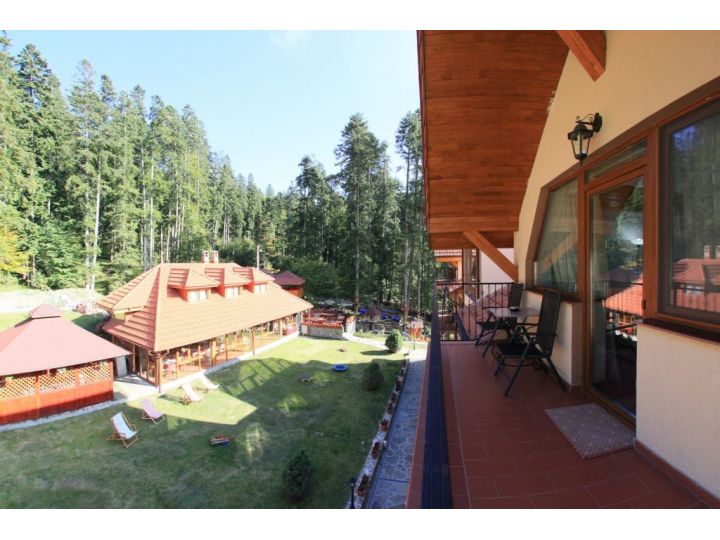 Hotel Cumpatu, Sinaia - imaginea 