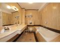 Hotel Cumpatu, Sinaia - thumb 15