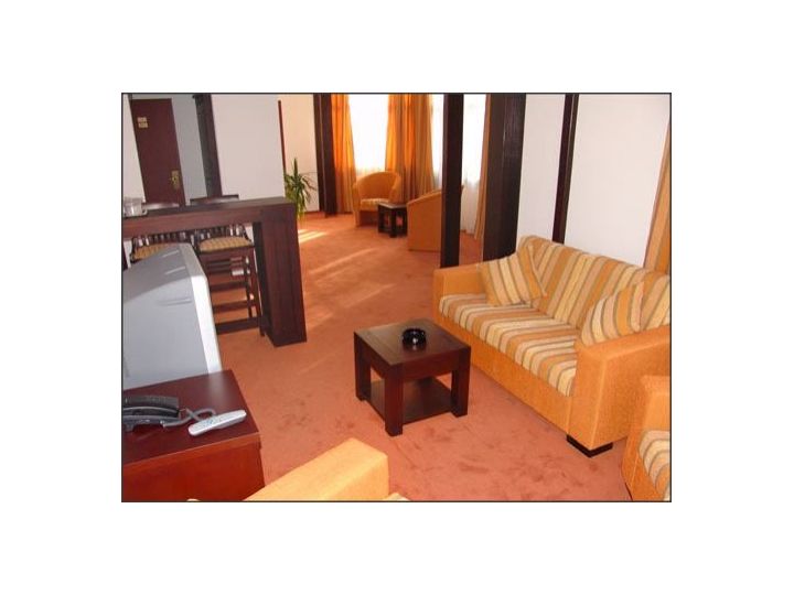 Hotel Regina, Sinaia - imaginea 