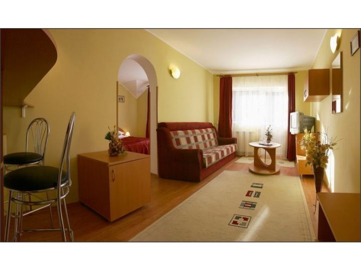 Hotel Riviera, Sinaia - imaginea 