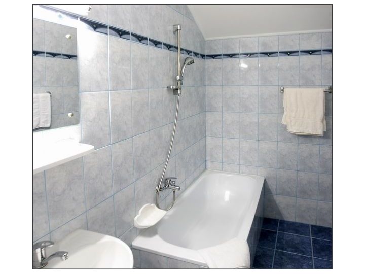 Hotel Riviera, Sinaia - imaginea 