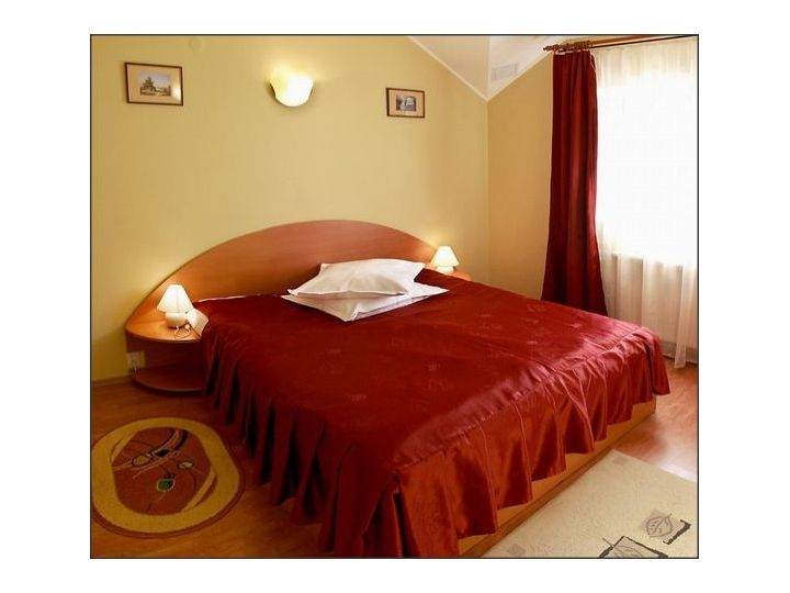 Hotel Riviera, Sinaia - imaginea 