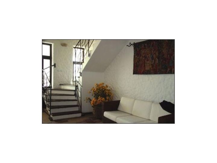 Hotel Conacul Dintre Vii, Urlati - imaginea 