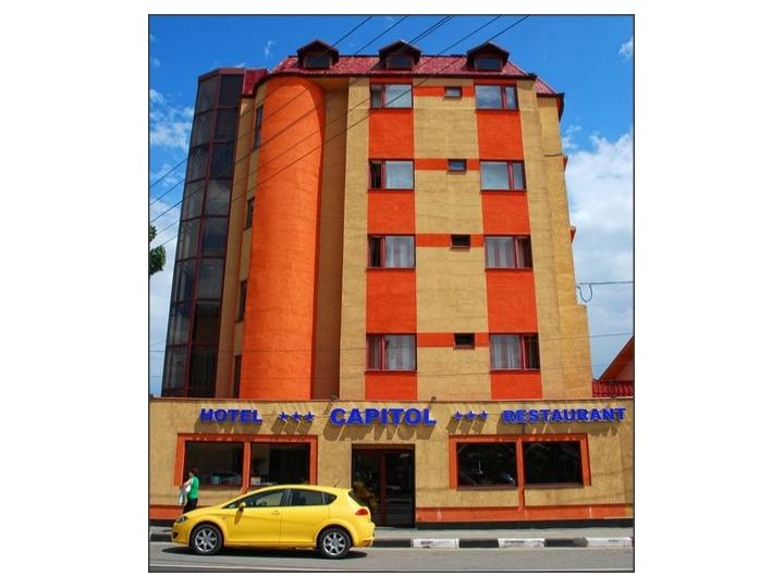 Hotel Capitol, Valenii De Munte - imaginea 