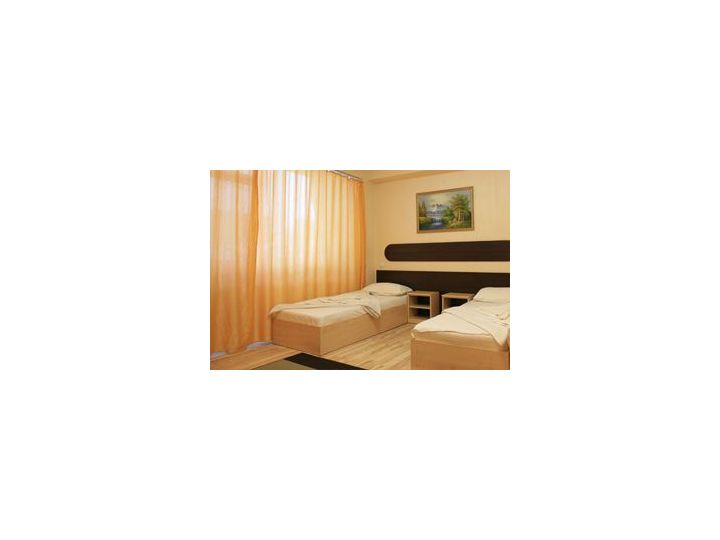 Hotel Charter, Otopeni - imaginea 