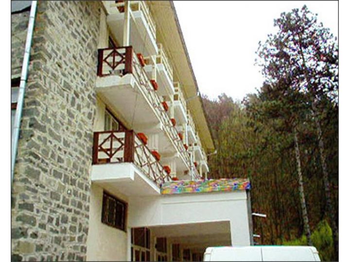 Hotel Ceres, Bizusa Bai - imaginea 