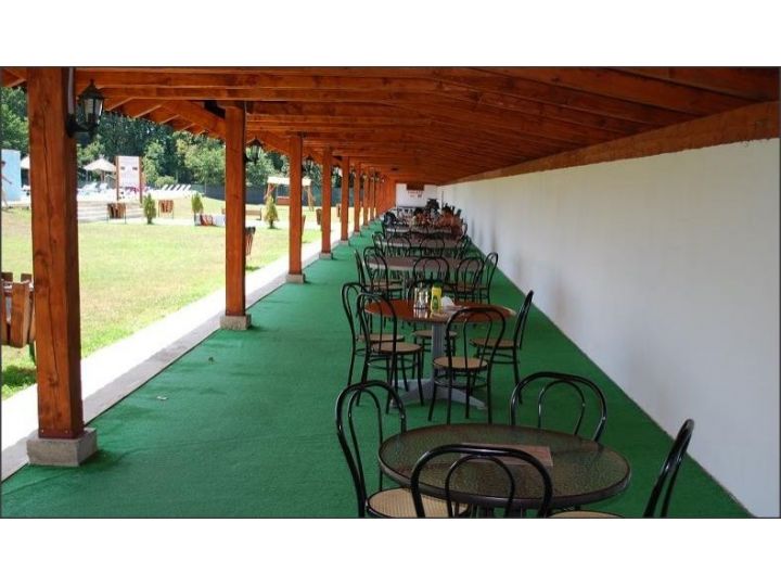 Motel Dan, Livada - imaginea