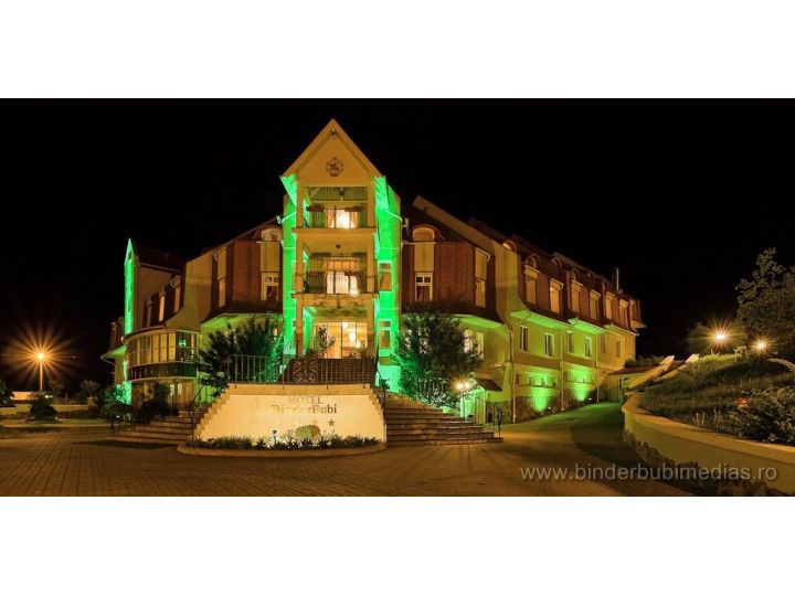 Hotel Binderbubi, Medias - imaginea 