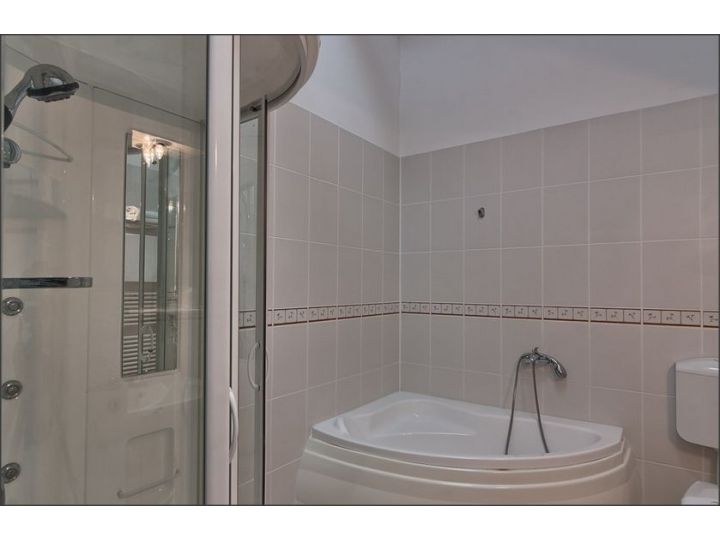 Hotel Traube, Medias - imaginea 