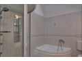 Hotel Traube, Medias - thumb 12