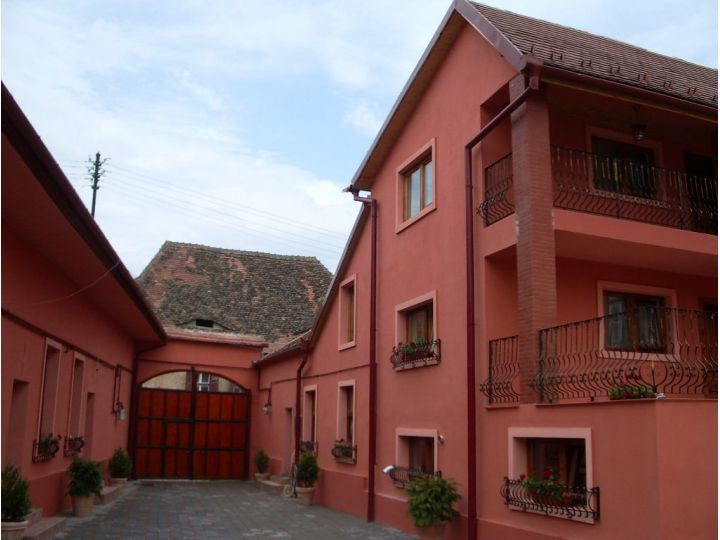 Pensiunea Daniel, Sibiu-Oras - imaginea 