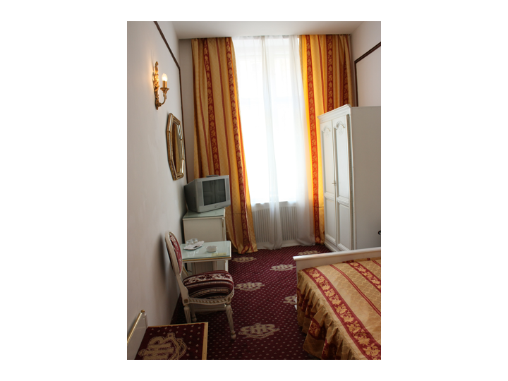 Hotel Imparatul Romanilor, Sibiu-Oras - imaginea 