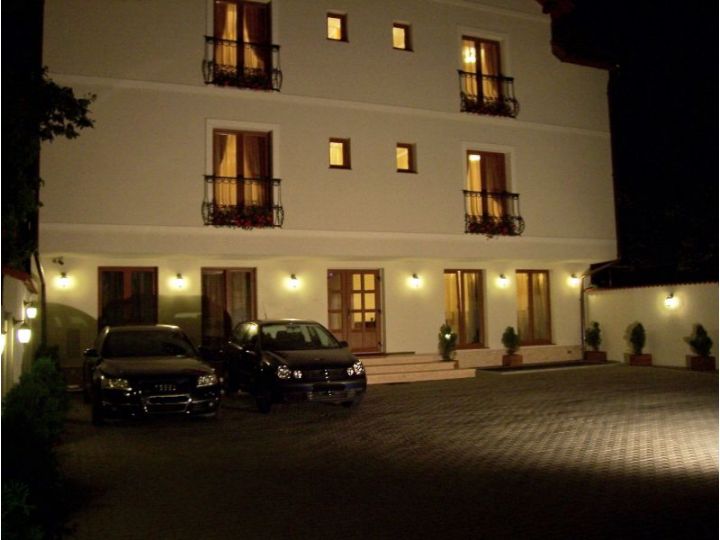 Pensiunea La Rezidenta, Sibiu-Oras - imaginea 