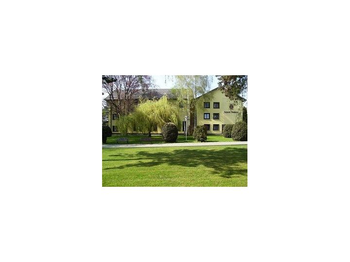 Hotel Conacul Domnesc, Scheia - imaginea 