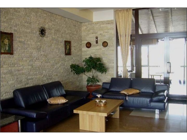 Pensiunea Casa Domnitei, Mosnita Noua - imaginea 