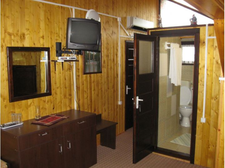 Pensiunea Casa Cu Flori, Crisan - imaginea 