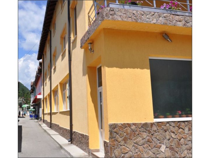 Vila Iulia, Baile Olanesti - imaginea 