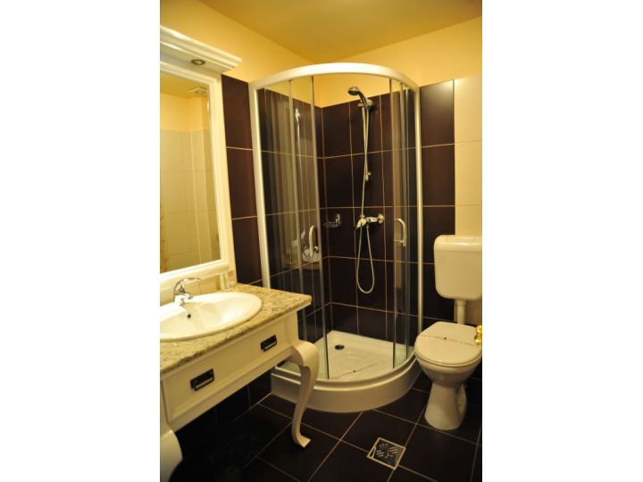 Hotel Castel, Ramnicu Valcea - imaginea