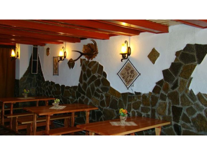 Cabana Cozia, Salatrucel - imaginea 