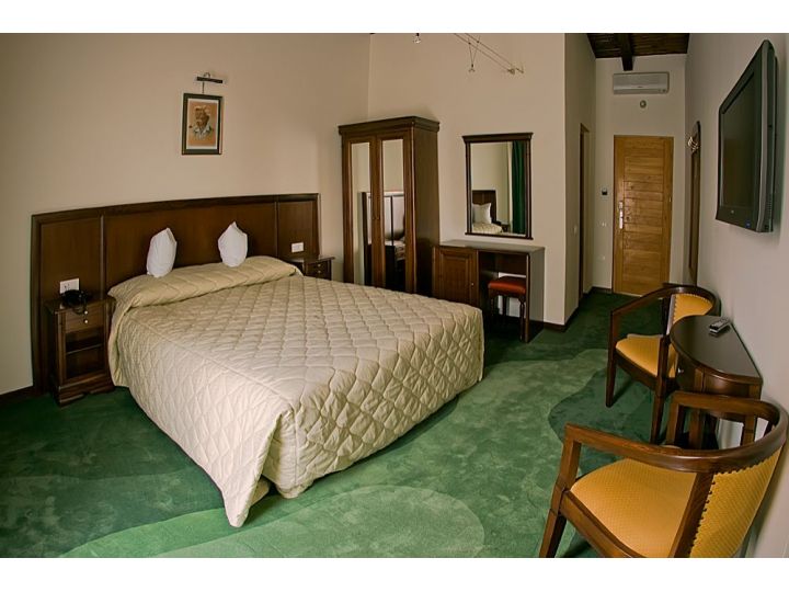 Hotel Golf, Pianu De Sus - imaginea 
