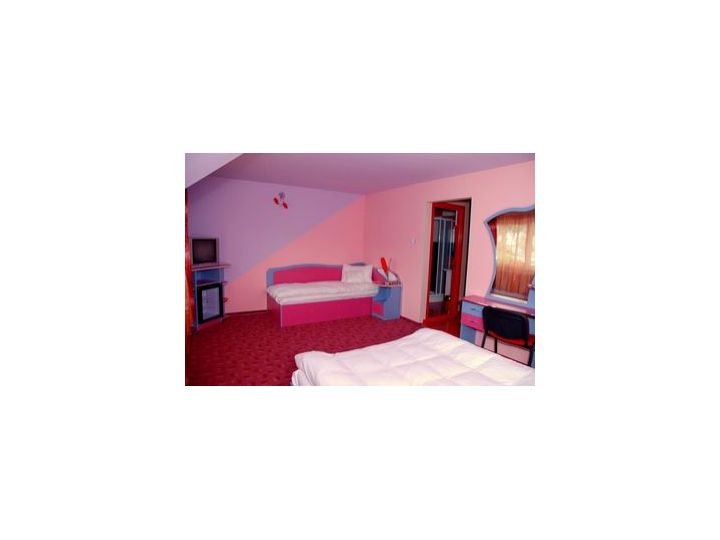 Hotel Club YAX, Campeni - imaginea 