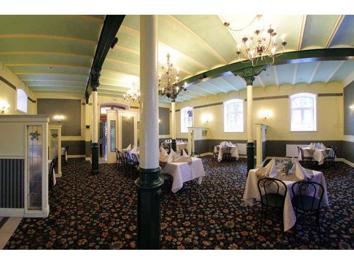 Hotel Bastion, Sinaia - imaginea 