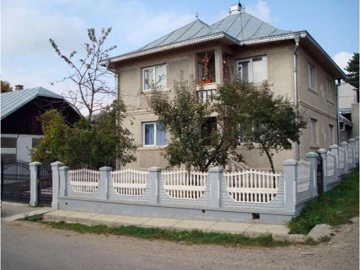 Pensiunea Casa Lu' Ilie, Cacica - imaginea 
