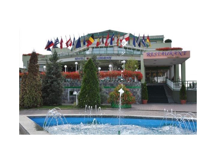 Hotel President, Arad oras - imaginea 