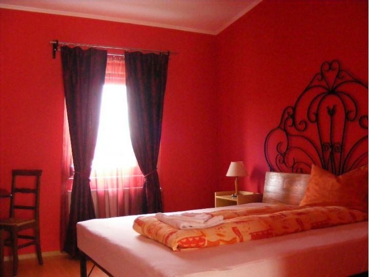 Hotel President, Cugir - imaginea 