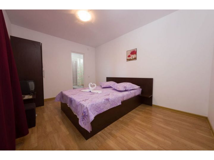 Vila Aty & Michelle, Vama Veche - imaginea 