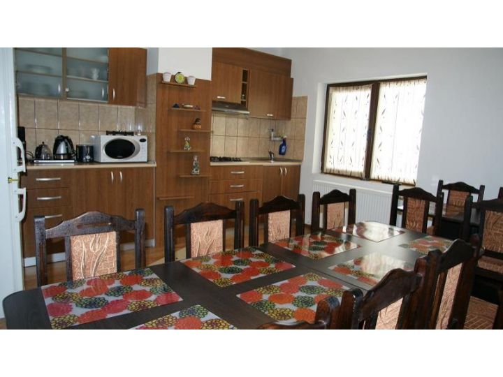 Pensiunea Casa Dalia, Poarta Bran - imaginea 