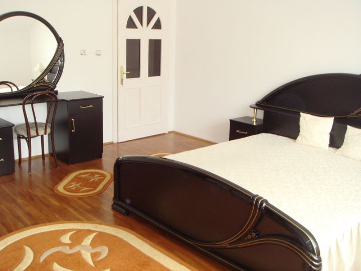 Vila Pietroasa, Pietroasa - imaginea 