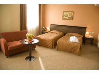 Hotel Yantra Grand, Veliko Tarnovo - 4