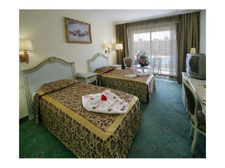 Hotel Venezia Palace Deluxe Resort, Lara - imaginea 