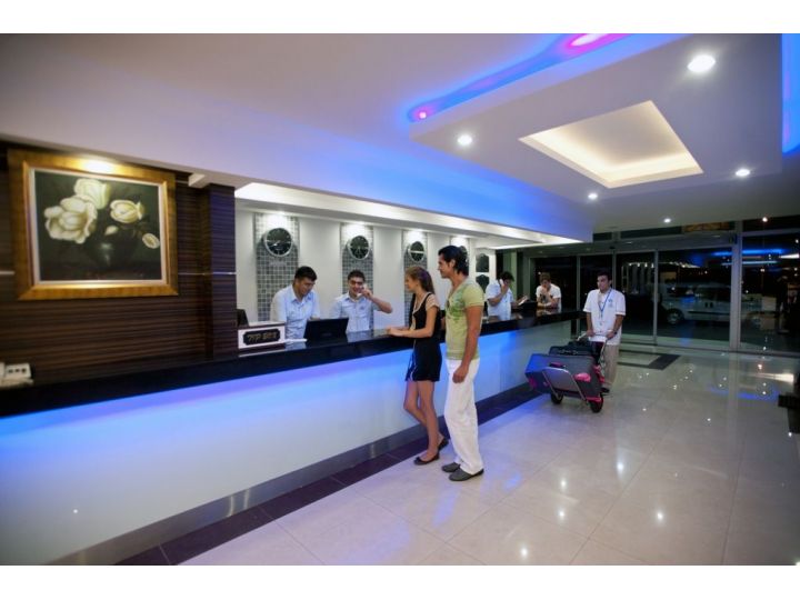 Hotel Crystal Aura Beach, Kemer - imaginea 